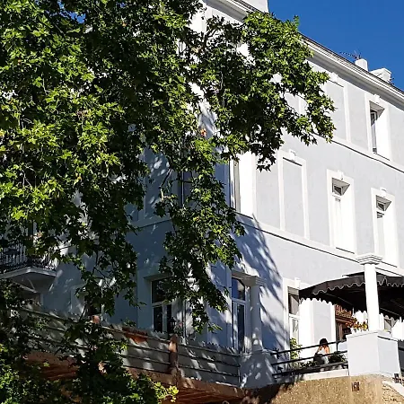 Domaine Saint Dominique Guest house *